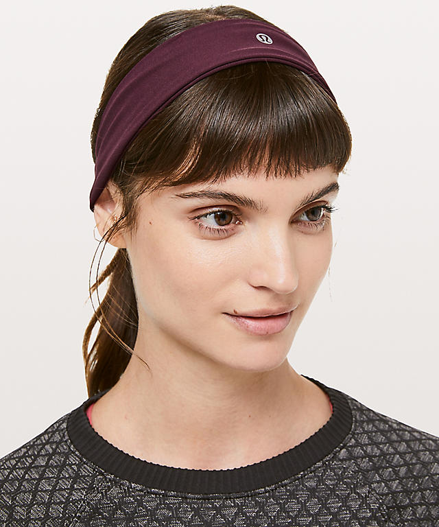 5 Running Headbands That Stays Put for Hours